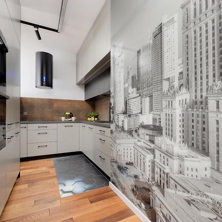 Cozy Apartments With Parking In The 19Th District By Noclegi Renters Varsovie Extérieur photo