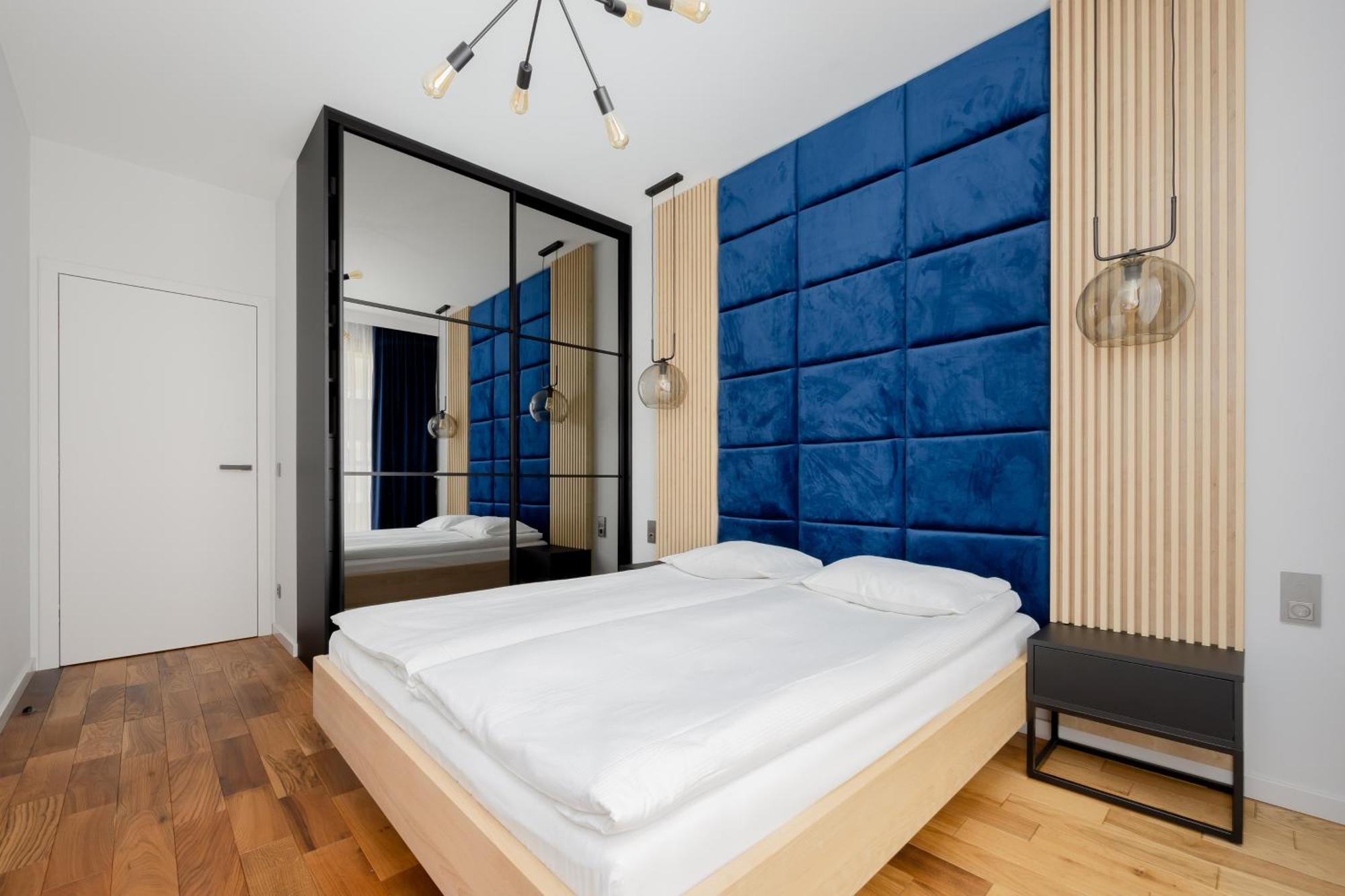 Cozy Apartments With Parking In The 19Th District By Noclegi Renters Varsovie Extérieur photo