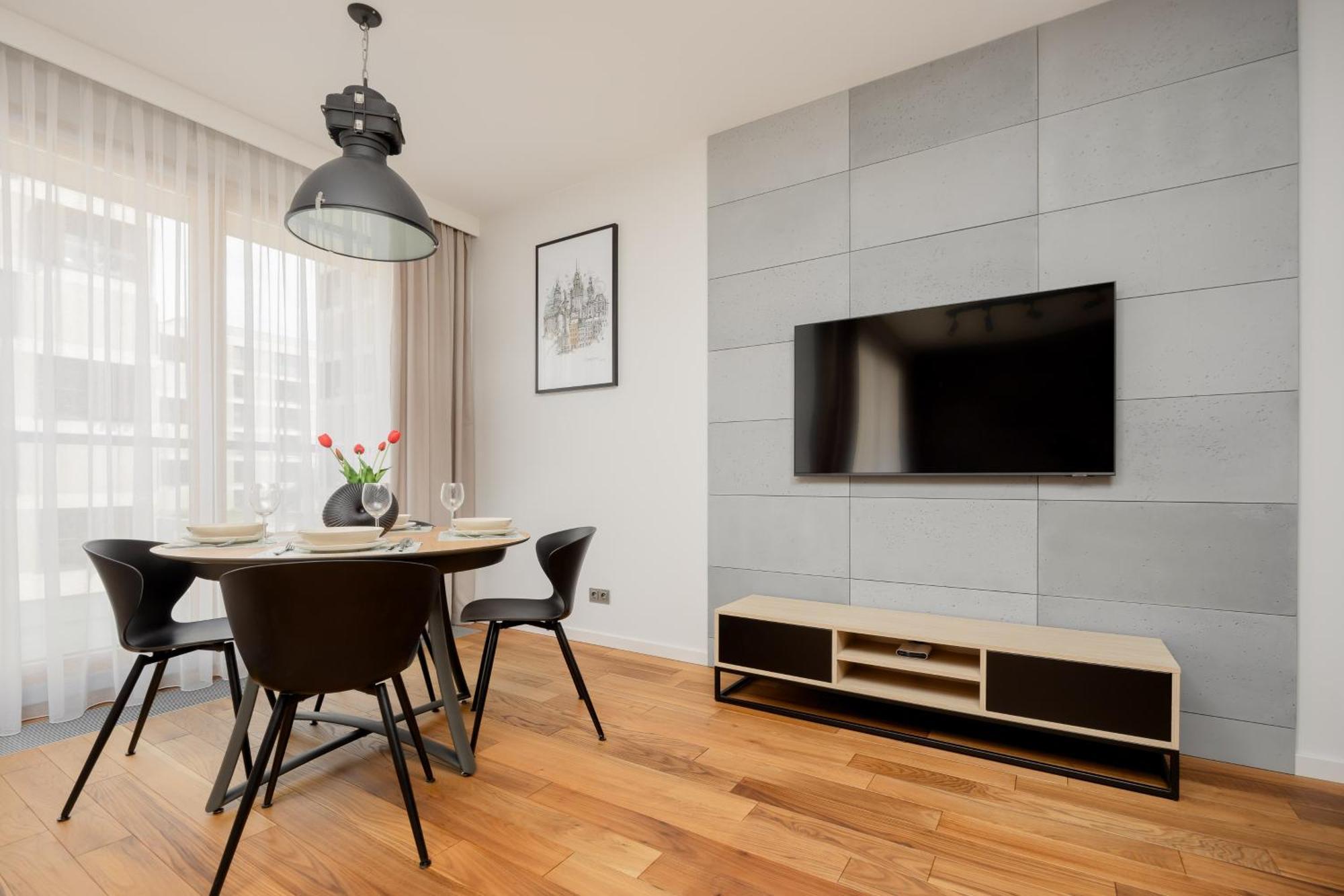 Cozy Apartments With Parking In The 19Th District By Noclegi Renters Varsovie Extérieur photo